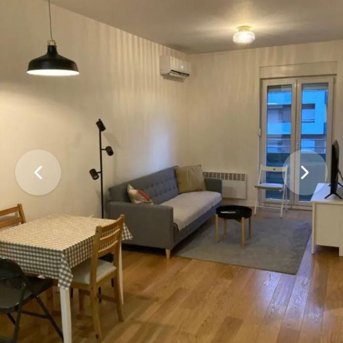 Jednosoban stan sa garažnim mjestom – Central Point